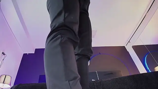 _Jade_16's Live XXX Chat