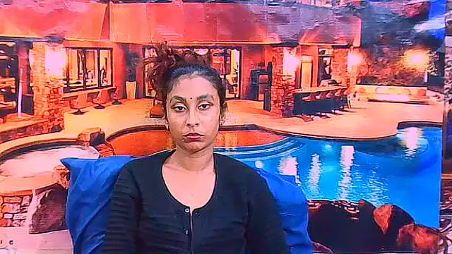 IndianSexyButt Chat XXX in diretta