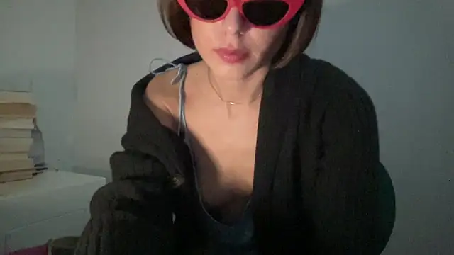 SlowVenomXX Live XXX-Chat