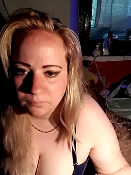 Missy_DM live XXX chat