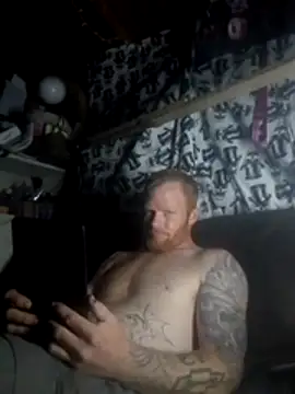 ed31devall webkamerás műsora