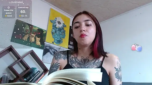 ZoeBakers_'s Live XXX Chat