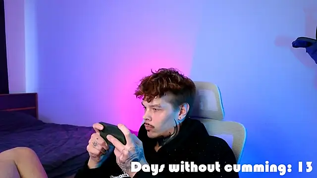 Вебкам-шоу DENIS_HERE