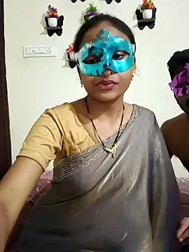 XXX chat uživo modela Sweet_Cpl_