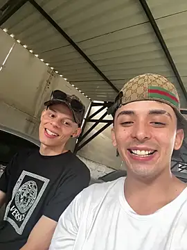 Pokazy przed kamerką – Daddyrich_632