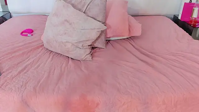 Isla_Scott Chat XXX live