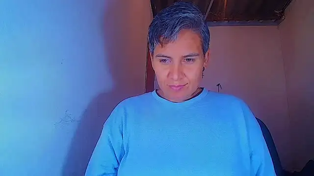 Yessi_roussen Live XXX chat