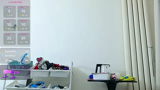 fox-yiyi Chat XXX in diretta