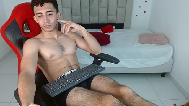 Živý XXX chat Caius_fox