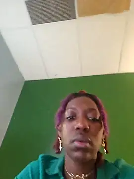 oliviaprettypussy 即時 XXX 聊天