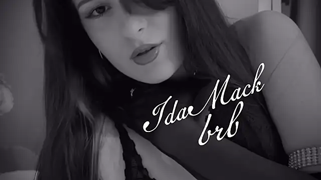 Chat +18 de IdaMack ao vivo