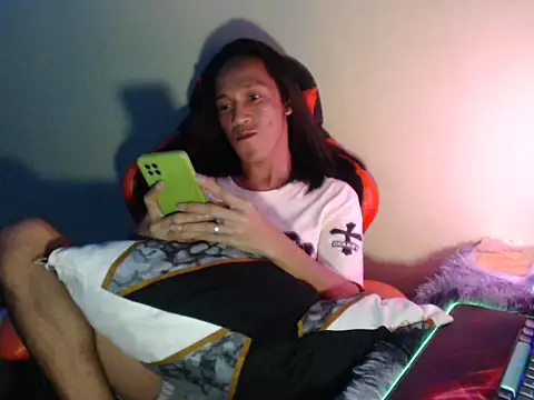 ashelyxyn69xx: вебкам-шоу