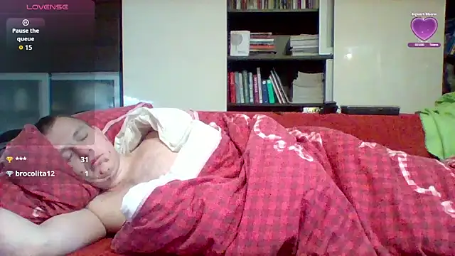 Chatroom XXX en direct de Matttthees