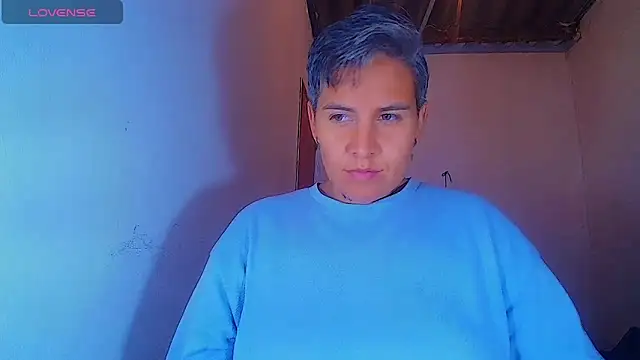 Chat XXX en directo de Yessi_rousse