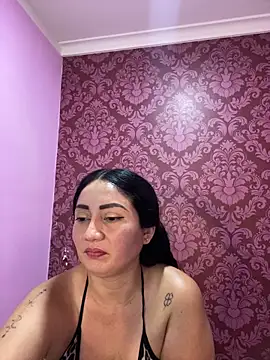 Czat XXX na żywo – juliana_diaz