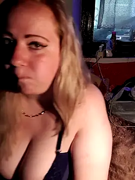 แชท XXX สดของ Missy_DM