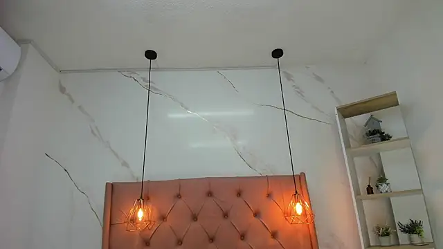 Belle_Brunette's Webcam Show