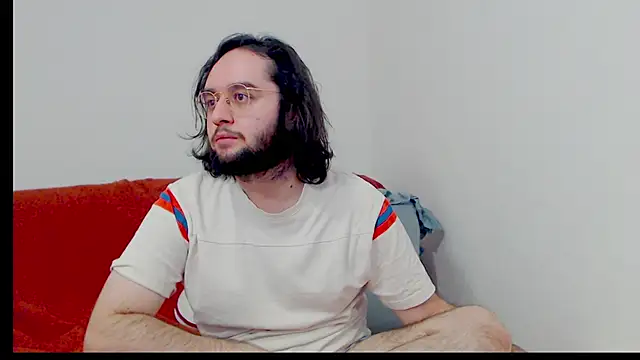 eren_jaeger2000 Chat XXX in diretta