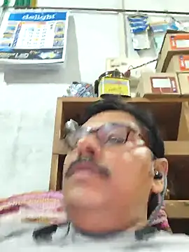 Srmotrs' Live XXX Chat