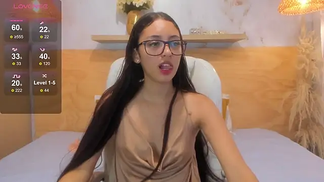 Lasira_Thill's Live XXX Chat