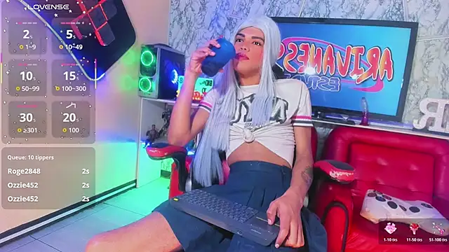 Show modela Andrea_Pop__ na web-kameri