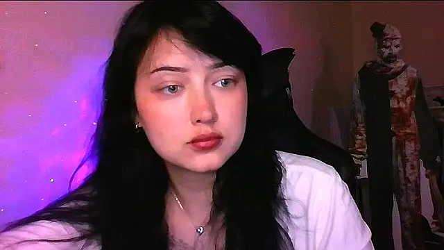 Katarina_Fox_ Live XXX-Chat