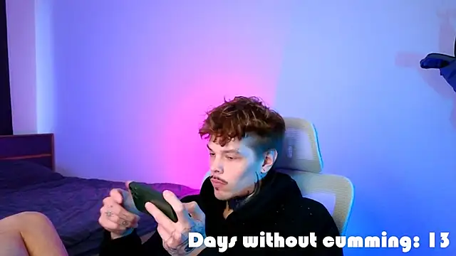 DENIS_HERE Live XXX Chat