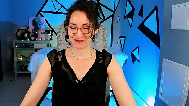 UnaTerra's Live XXX Chat