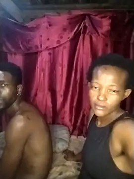 curvyyyyBabe Webcam-Show