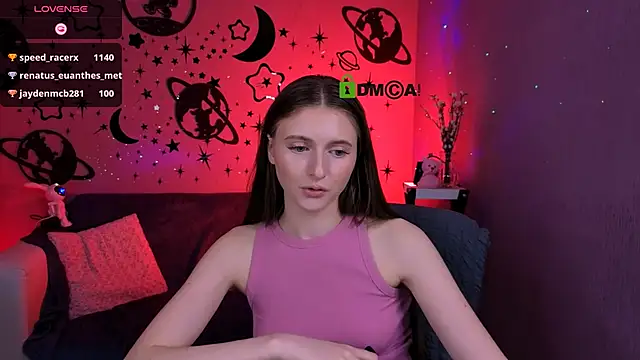 Czat XXX na żywo – nekky_mouse