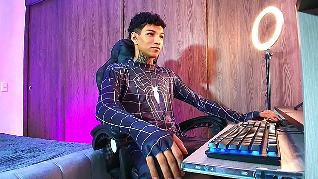 im_Usuga – Kamerová šou