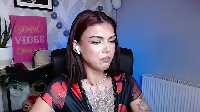 Chat XXX en directo de Nova_SIN