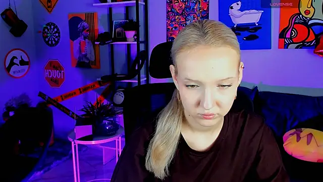 Chatroom XXX en direct de MaoqiBeverly