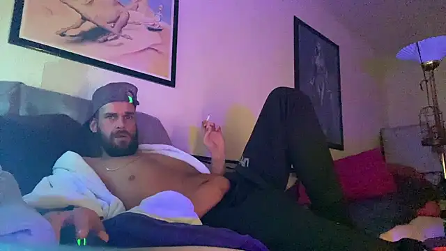 XXX chat uživo modela Guyst049