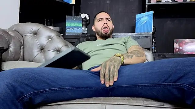 matteosantos Live XXX Chat