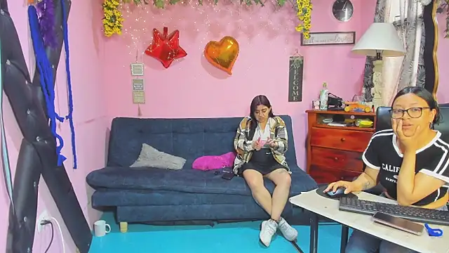 lesbiancuplen Live XXX chat