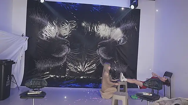 sweetgirls888 Show in webcam