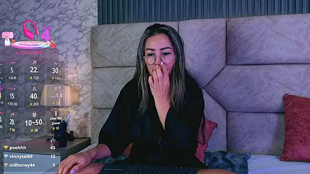 Cris__sweet's Webcam Show