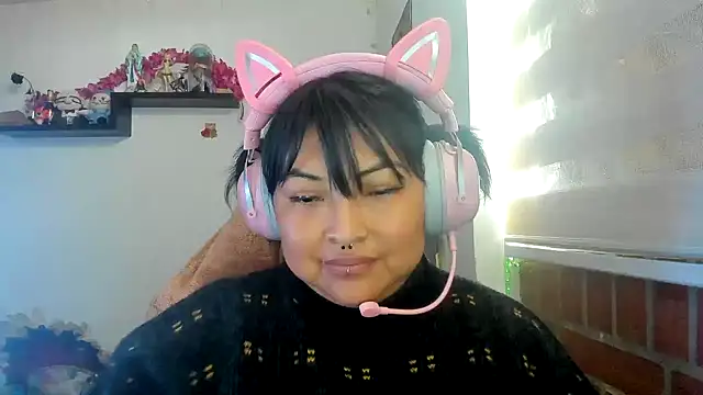 Shaddycute_のライブXXXチャット