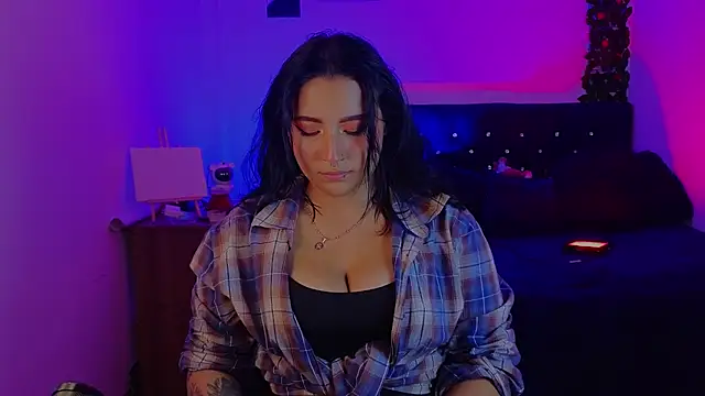 Pauilina: онлайн-секс-чат