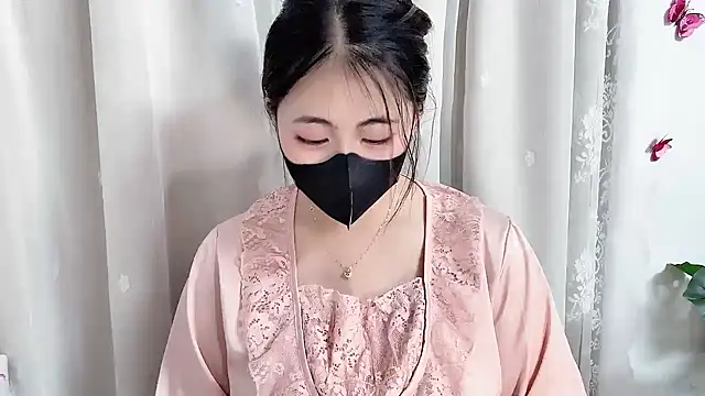 Amelia-babee 现场XXX聊天