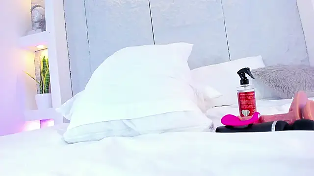 AlassiaHocthner: απευθείας συνομιλία ΧΧΧ