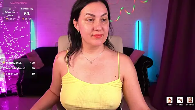 VelvetLuck's Live XXX Chat