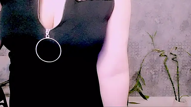 Djullia live XXX chat