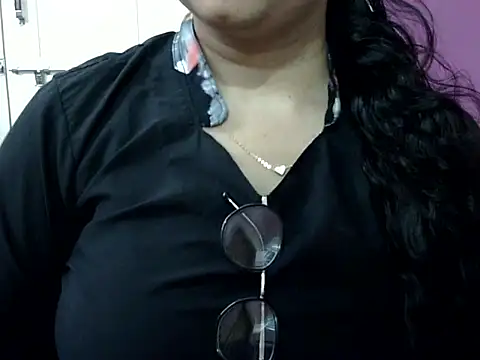 Chat XXX ao vivo de Cute_Aliyaa