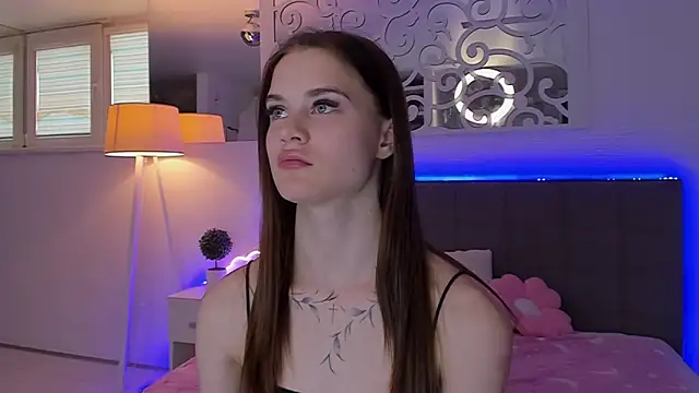 LuisaClover Obrolan Langsung XXX