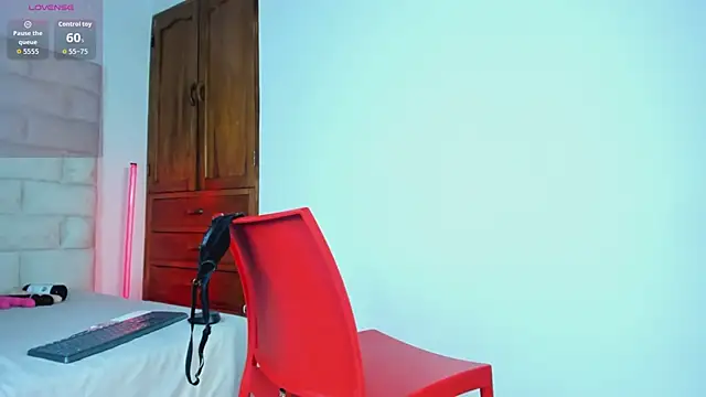 HollyGrey_のライブXXXチャット