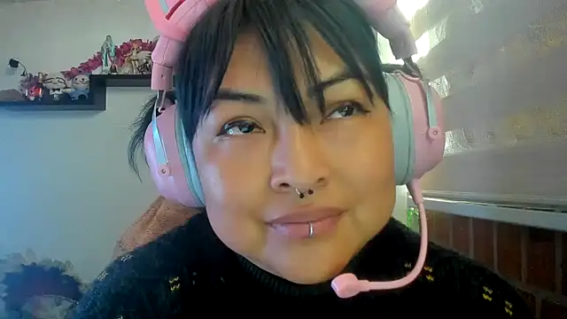 Shaddycute_ Chat XXX in diretta