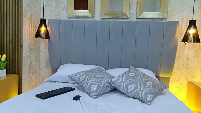 Carrie_GBのライブXXXチャット