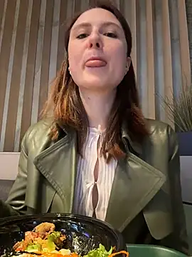 Dina_Tease Obrolan Langsung XXX